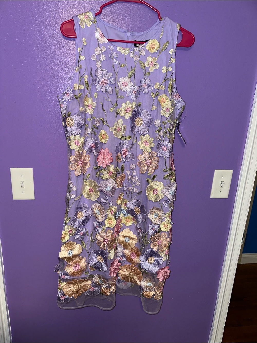Glamour Pastel Lavender Floral Embroidered Sheath Dress